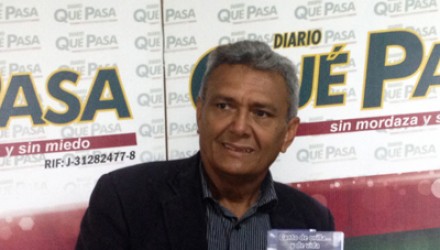 FOTOCOLUMNA LUIS MACHADO